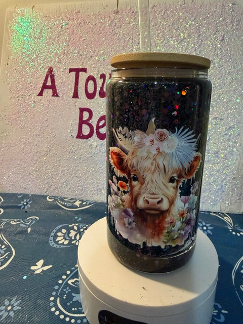 Highland Cow Snow Globe Tumbler With Bamboo Lid