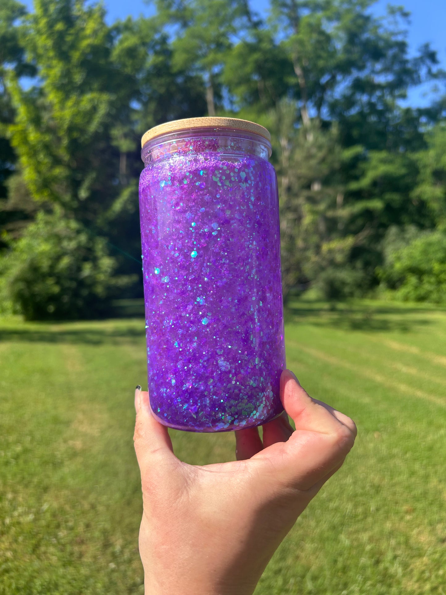 Snow globe glitter Tumblr